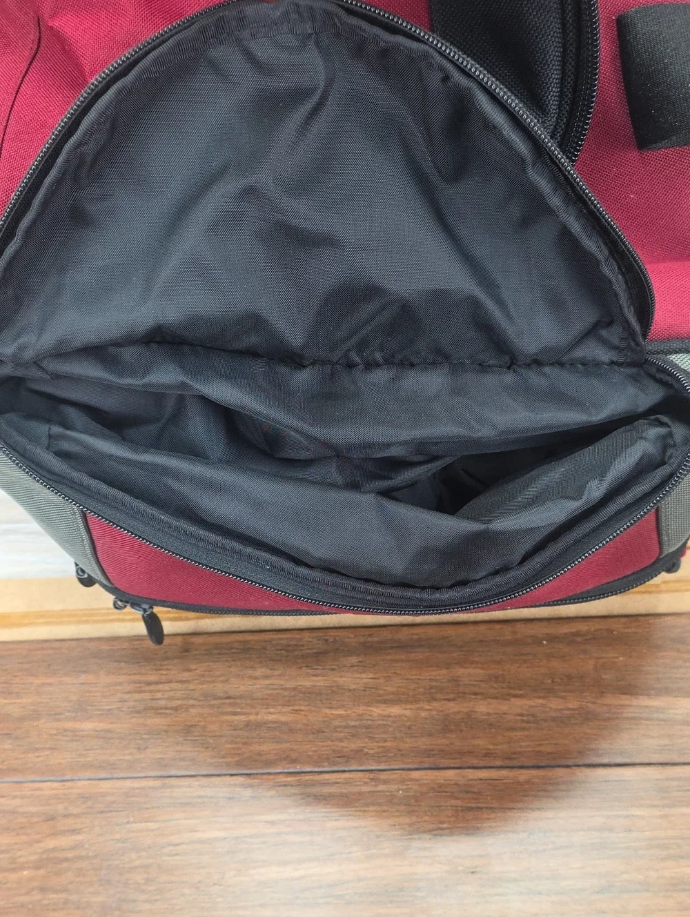 ​Eddie Bauer Burgundy Red Drop-Bottom Rolling Duffel Bag Suitcase Travel Luggage